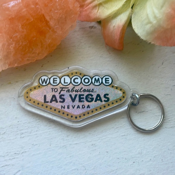 ’Welcome to Fabulous Las Vegas Nevada keychain - Picture 2 of 3